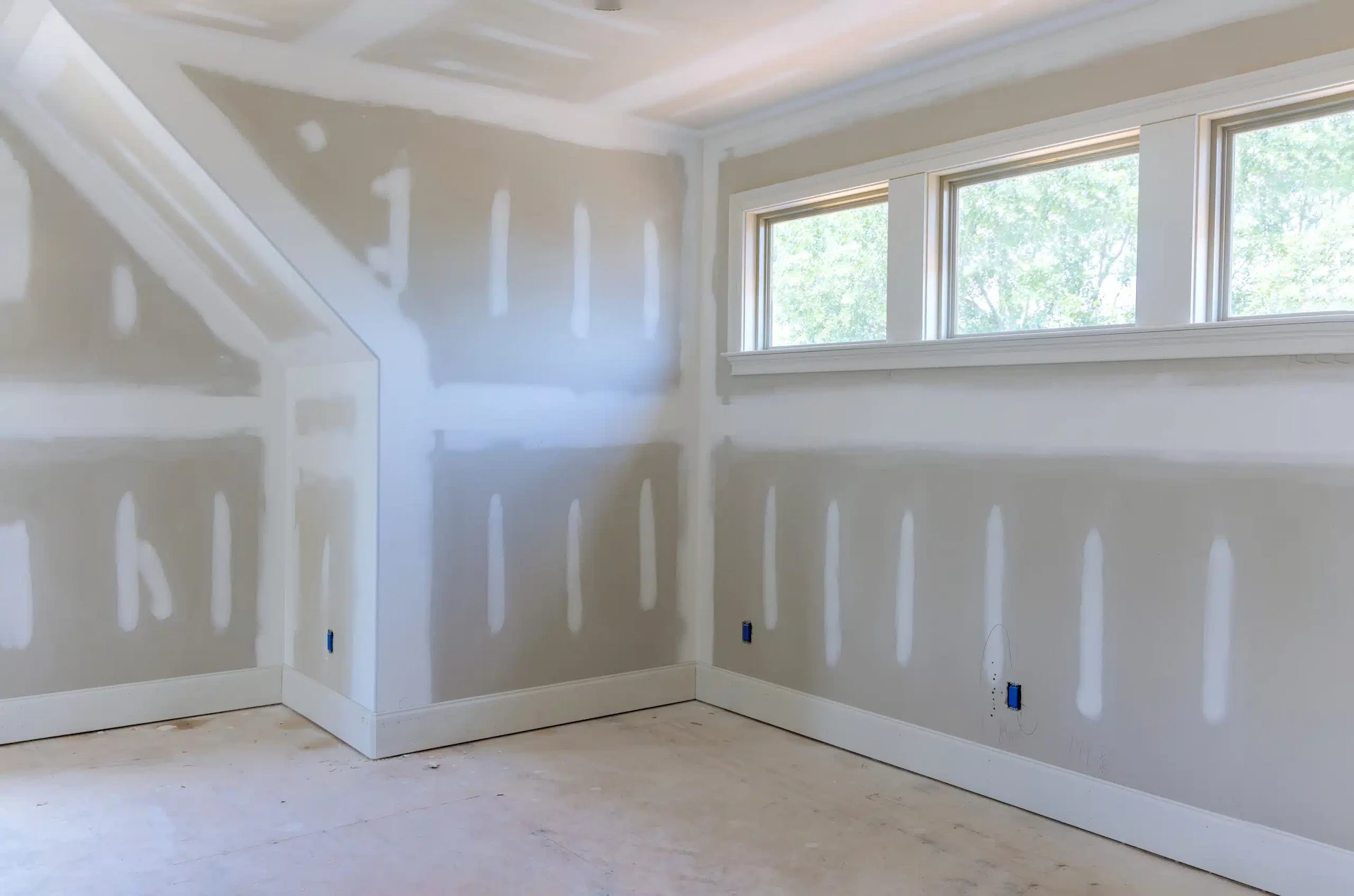 ristrutturazione interno casa con cartongesso scaled 1 Kadef SpA